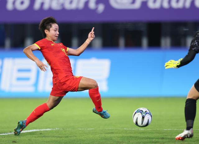 开云体育-【热身赛】张琳艳破门 澳大利亚1比1绝平中国女足