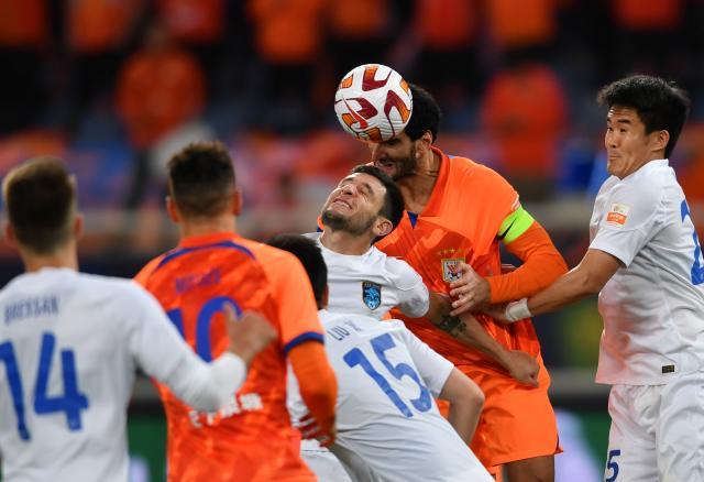 开云体育APP下载-泰山难求一胜只是运气问题？法比奥到队似亡羊补牢