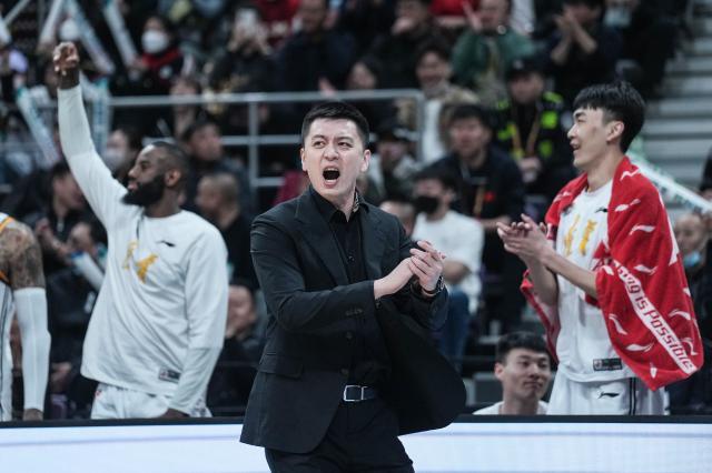 开云-辽宁迎来最佳卫冕机会 放眼四强已无对手？